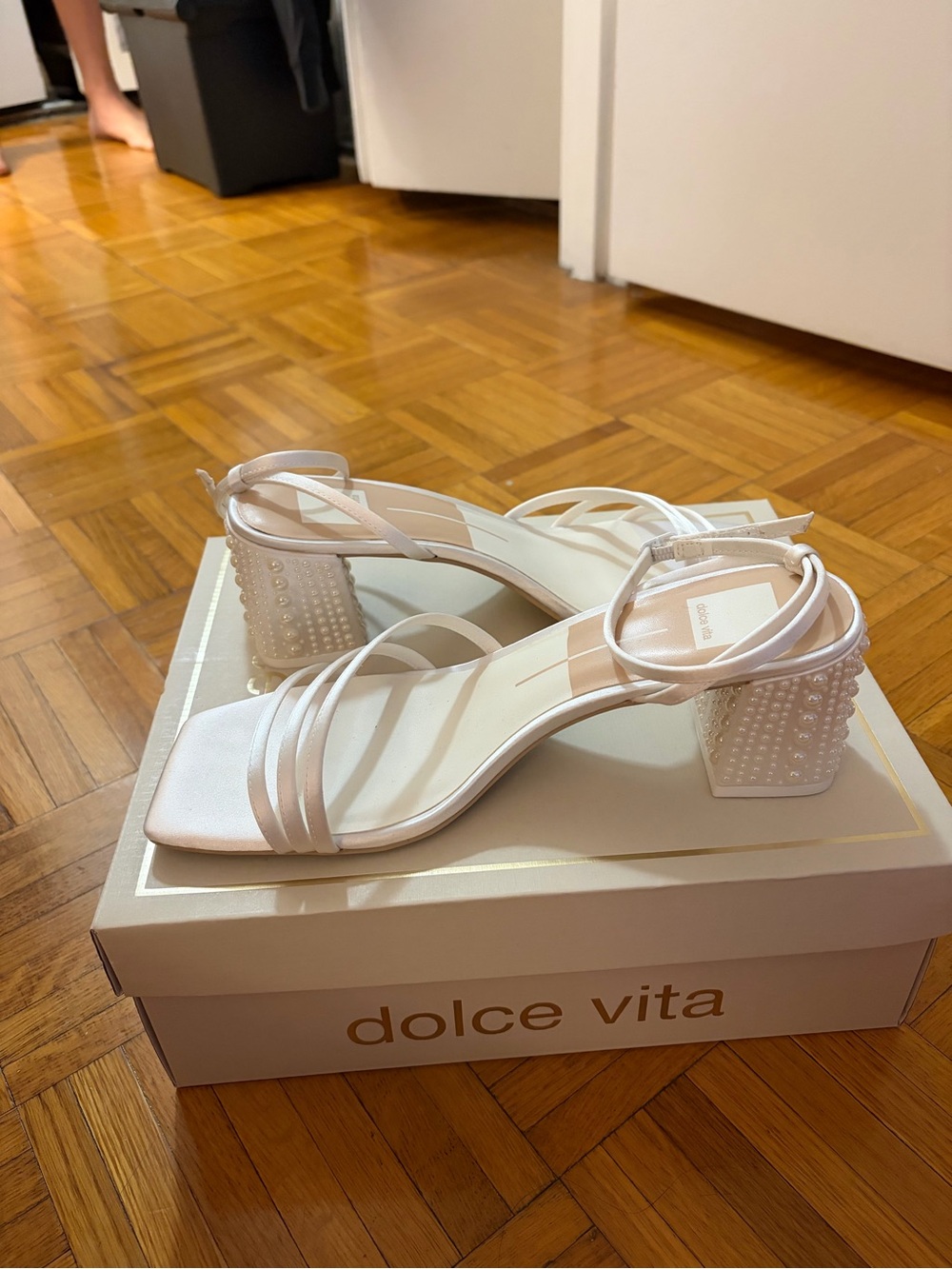 Dolce Vita Ysabel pearl heels true white satin
